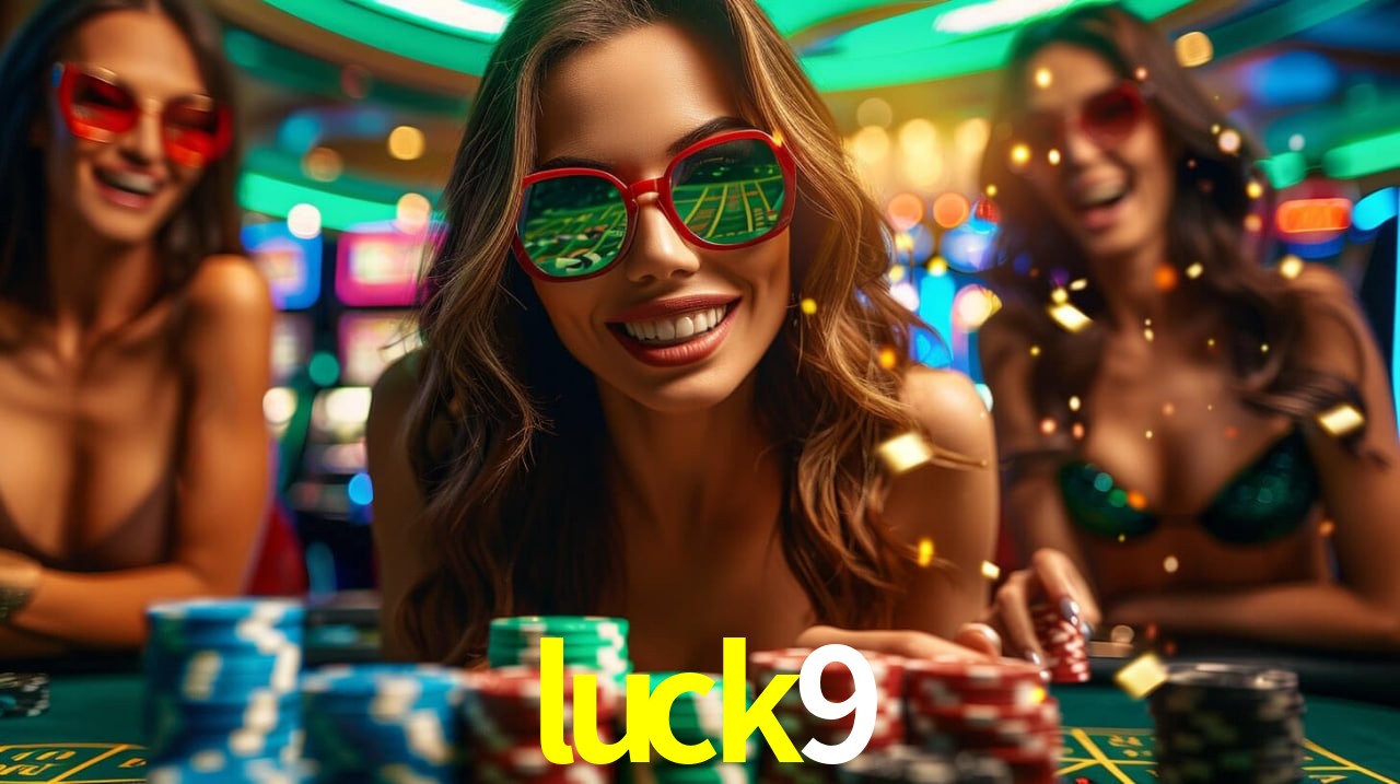 Bonus Features luck9